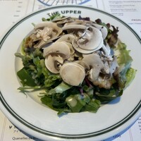 THE UPPER - マッシュルームのサラダ