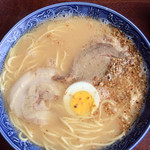 とん平 - ラーメンの最初の状態。