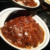 赤坂 金舌 - 肉屋の煮込みカレー