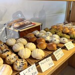 蔵のパン屋 堂の前 - 平日10時過ぎ ②