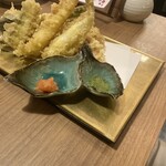 京出汁おでんと旬菜天ぷら 鳥居くぐり 新宿店 - 