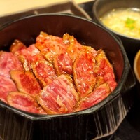 炭火和牛焼肉もうもう亭 広小路店 - 