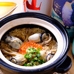 Howdy Post - 牡蠣と舞茸の土鍋ご飯～いくらのせ～