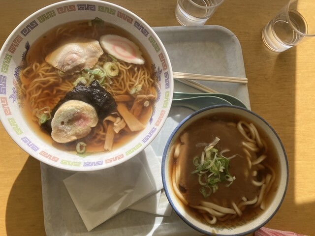 スーパーセンタートラスト イートイン - 十文字（ラーメン）の写真