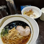 ラーメンニキ 新橋 - 
