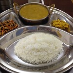 プルジャ ダイニング - 