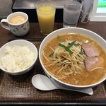 デニーズ - 料理写真: