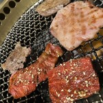 但馬牛焼肉 べこ - 