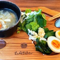 ターンテーブル - 