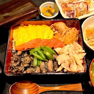 九州産の銘柄鶏は、ランチでもお召し上がりいただけます！