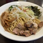 らーめんONE - 油そば 煮干し味 中盛り（無料300g） 950円♪