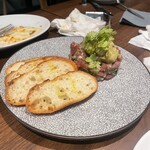 Liko Lieto - マグロとアボカドのタルタル