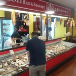 쵸우즈메야 가루이자와긴자 주오점 - ハム・ソーセージがいっぱい