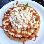 Urth Caffé - Caramel Banana Waffle 1420