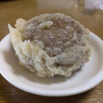 會津野 茂三郎 - テイクアウトの茶まんじゅうの天ぷら（こしあん）200円