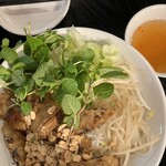 ベトナム料理 ホァングン - 
