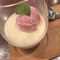 トラットリア イル レガーロ - 