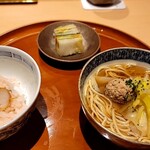 銀座 しのはら - 鼈のラーメン