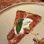 ザ ピッツァバー ON 38TH - 