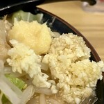 ラーメン専門 宮の森 - ニンニクチャージ