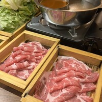 しゃぶしゃぶ・創作料理居酒屋 豚吟 栄店 - 