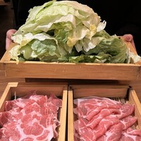 しゃぶしゃぶ・創作料理居酒屋 豚吟 栄店 - 
