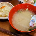 まるみや商店 - ホッキの味噌汁