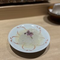 鮨 一 - 