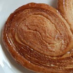 Emil - 豚の耳パイ