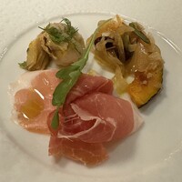 Osteria UVA RARA 横浜 - 