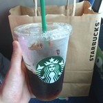 スターバックス・コーヒー - 今日はラテの気分じゃなくてアイスコーヒー  バレンシアシロップ追加で爽やかに