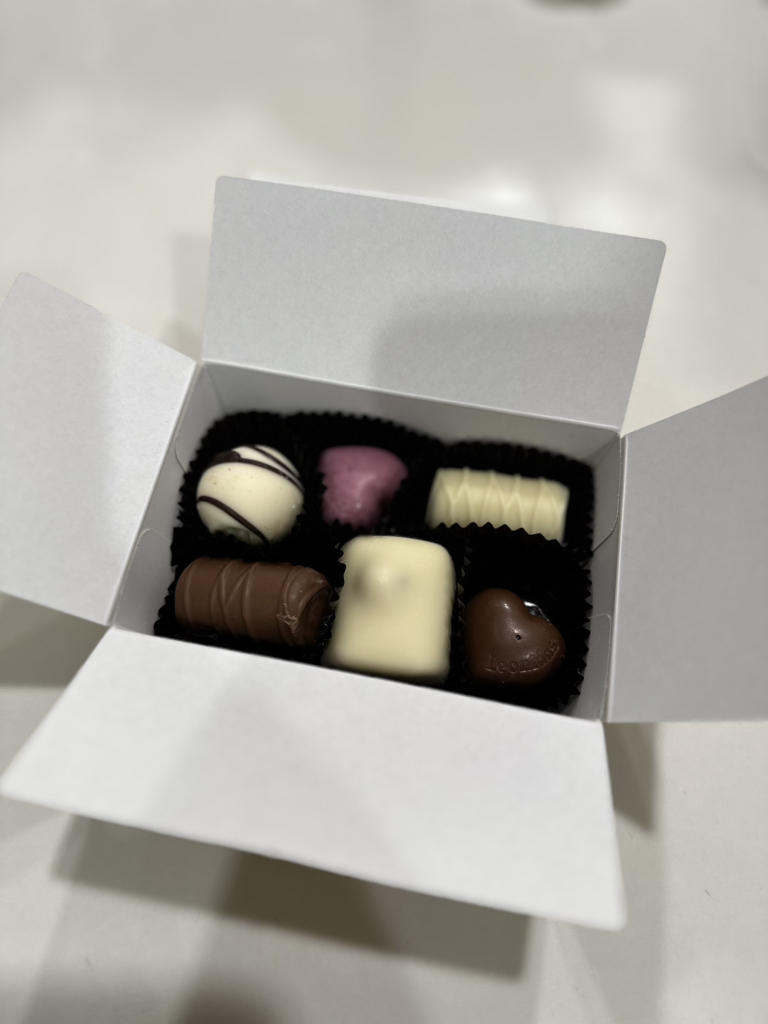 写真 : レオニダス 名古屋藤が丘店 （Leonidas） - 藤が丘