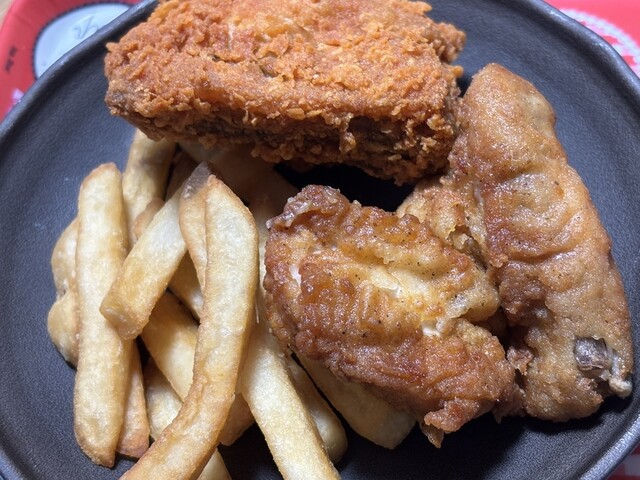 ケンタッキーフライドチキン 網走駒場店 - 鱒浦（レストラン）の写真