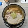 人類みな麺類とエスサワダ