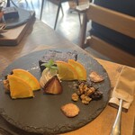 ネオ ガーデン カフェ - 