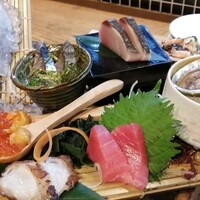 磯ぎよし 天神店 - 刺身の盛り合わせ