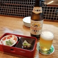 磯ぎよし 天神店 - 生ビール、先付