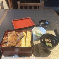 炭焼きうなぎ・かしわ 登河 - 