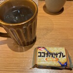 こんなにデカいサンドイッチは反則だ - 