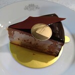 アヴランシュ・ゲネー - ビーントゥバー ショコラ