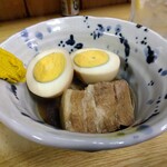 とん八 - 豚角煮 450円(税込)(2024年12月18日撮影)