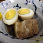 とん八 - 豚角煮 450円(税込)(2024年12月18日撮影)