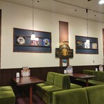 餡茶古珈舗TiPTOP  - こちらのお店のソファーは、私が小さなときに行っていた喫茶店のものに似ています。何だか懐かしい気持ちになります。