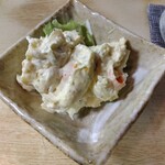 とん八 - ポテトサラダ(ハーフ) 280円(税込)(2024年12月5日撮影)