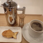 トーコーキッチン - たい焼き君　ホットコーヒー