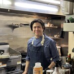 食堂Local - 吉村シェフ！料理も美味しくお人柄もすばらしい。（ファン多し）