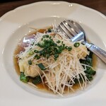 1番人気　ぷりぷり海老ワンタン