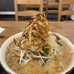 中華そば 貴の香 - 盛りつけの美しさ