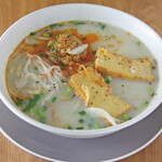 ピリ辛挽肉入り豆乳フォー Spisy soy milk soup noodles