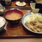 はんげぇ - 豚の生姜焼き定食680円